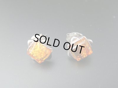 画像1: 【ＳＯＬＤ　ＯＵＴ　ありがとうございました！】（ギリシャアクセサリー）琥珀ピアス