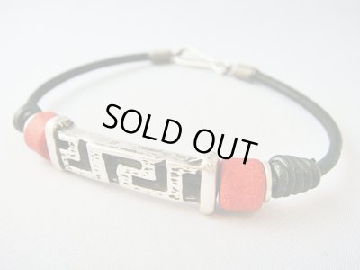 画像1: 【ＳＯＬＤ　ＯＵＴ　ありがとうございました！】（ギリシャアクセサリー）メアンドロス模様ブレスレット（赤ビーズ）