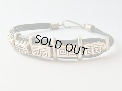 画像1: 【ＳＯＬＤ　ＯＵＴ　ありがとうございました！】（ギリシャアクセサリー）箱型メアンドロス模様メタルブレスレット