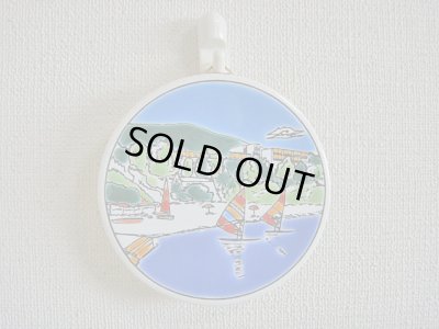 画像1: 【ＳＯＬＤ　ＯＵＴ　ありがとうございました！】（ギリシャ雑貨）タイルの壁飾り（コースター）ビーチの風景