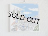 【ＳＯＬＤ　ＯＵＴ　ありがとうございました！】【ゆうパック】（ギリシャ雑貨）タイルの壁飾り（鍋敷）エーゲ海の見えるテラス（ブーゲンビリアとネコ）