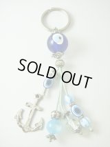 【ＳＯＬＤ　ＯＵＴ　ありがとうございました！】≪＼今年もよろしく半額セール／≫（ギリシャアクセサリー）イーブルアイ（ナザールボンジュウ）とアンカー（いかり）・メアンドロス模様キーチェーン（キーホルダー）【定価２２００円】