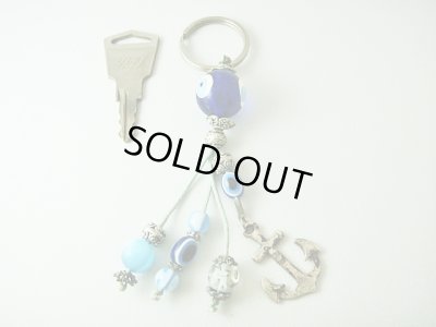 画像2: 【ＳＯＬＤ　ＯＵＴ　ありがとうございました！】≪＼今年もよろしく半額セール／≫（ギリシャアクセサリー）イーブルアイ（ナザールボンジュウ）とアンカー（いかり）・メアンドロス模様キーチェーン（キーホルダー）【定価２２００円】