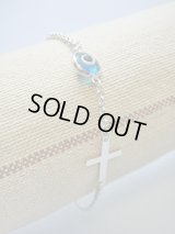 【ＳＯＬＤ　ＯＵＴ　ありがとうございました！】（ギリシャアクセサリー）イーブルアイ（ナザールボンジュウ）・クロスシルバー９２５ブレスレット（クリアブルー）