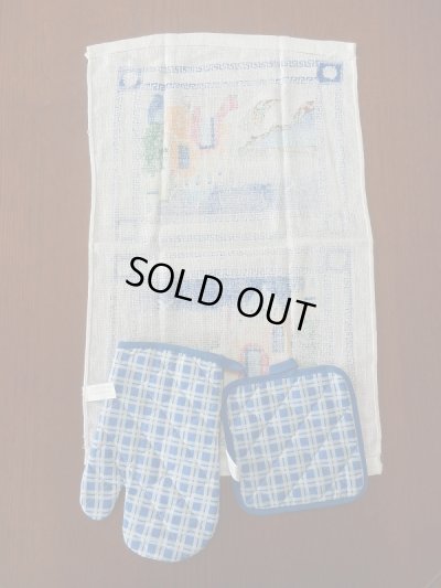 画像4: 【ＳＯＬＤ　ＯＵＴ　ありがとうございました！】【メアンドロス模様】（ギリシャ雑貨）サントリーニ島キッチン３点セット（ミトン・鍋つかみ・タオル）Athens