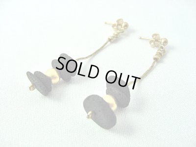 画像1: 【ＳＯＬＤ　ＯＵＴ　ありがとうございました！】【定価1000円】（イスラエル）ブラックバタフライズピアス