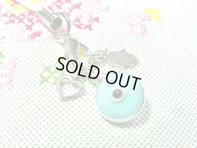 画像1: 【ＳＯＬＤ　ＯＵＴ　ありがとうございました！】ハムサ・イーブルアイ携帯ストラップ（水色・シルバー）