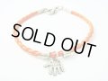 【ＳＯＬＤ　ＯＵＴ　ありがとうございました！】【定価2400円】（イスラエル）ハムサレザーブレスレット（オレンジ・シルバー）