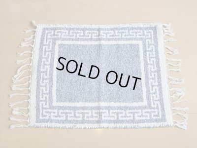 画像1: 【ＳＯＬＤ　ＯＵＴ　ありがとうございました！】（ギリシャ雑貨）ラグ・敷物（ライトブルー＆ホワイト）【ゆうパック】