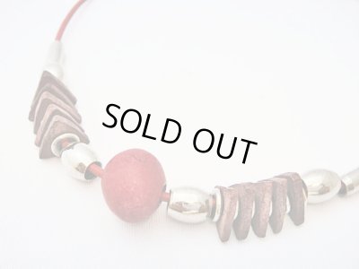 画像1: 【ＳＯＬＤ　ＯＵＴ　ありがとうございました！】【半額セール！】（ギリシャアクセサリー）ミコノス・セラミックビーズネックレス（ワインレッド）【定価１９００円】