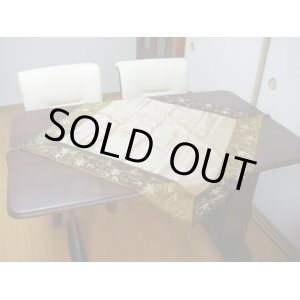 画像: 【ＳＯＬＤ　ＯＵＴ　ありがとうございました！】【ゆうパック】（ギリシャ雑貨）テーブルクロス（グリーン系）【ギリシャ刺繍・金糸】