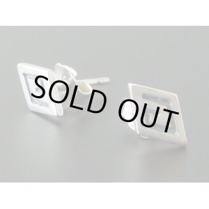 画像: 【ＳＯＬＤ　ＯＵＴ　ありがとうございました！】【お客様の声あり♪】（ギリシャアクセサリー）メアンドロス模様・シルバー９２５ひし形プチピアス