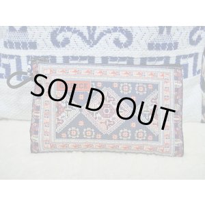 画像: 【ＳＯＬＤ　ＯＵＴ　ありがとうございました！】（ギリシャ雑貨）布製ギリシャ刺繍イーブルアイ（ナザールボンジュウ）付き小物入れ（紺）