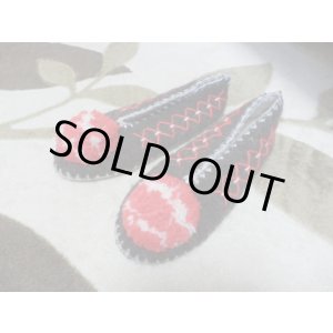画像: 【ＳＯＬＤ　ＯＵＴ　ありがとうございました！】【ゆうパック】（ギリシャ雑貨）ギリシャ民族衣装風ボンボン付きフェルトルームシューズ（スリッパ）赤・白