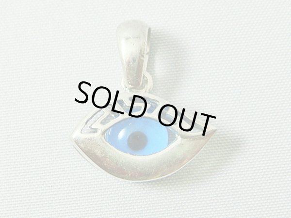 画像1: 【ＳＯＬＤ　ＯＵＴ　ありがとうございました！】（ギリシャアクセサリー）マティ（目）型イーブルアイ（ナザールボンジュウ）・メアンドロス模様シルバー９２５ペンダントトップ