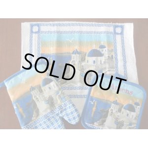 画像: 【ＳＯＬＤ　ＯＵＴ　ありがとうございました！】【お客様の声あり♪】【メアンドロス模様】（ギリシャ雑貨）サントリーニ島キッチン３点セット（ミトン・鍋つかみ・タオル）夕陽とロバ