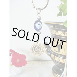 画像: 【ＳＯＬＤ　ＯＵＴ　ありがとうございました！】≪＼今年もよろしく半額セール／≫（ギリシャアクセサリー）イーブルアイ（ナザールボンジュウ）・渦巻き模様キーチェーン（キーホルダー）（Ａタイプ・Ｂタイプ）【定価１８００円】