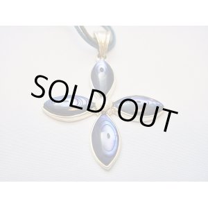 画像: 【ＳＯＬＤ　ＯＵＴ　ありがとうございました！】【定価１４０００円】（ギリシャアクセサリー）黒蝶貝クロス型ネックレス【送料無料】