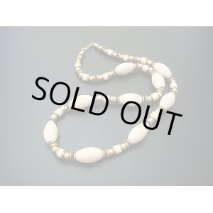 画像: 【ＳＯＬＤ　ＯＵＴ　ありがとうございました！】【定価２１００円】（ギリシャアクセサリー）ミコノス・セラミックビーズネックレス（オフホワイト・つやなし）