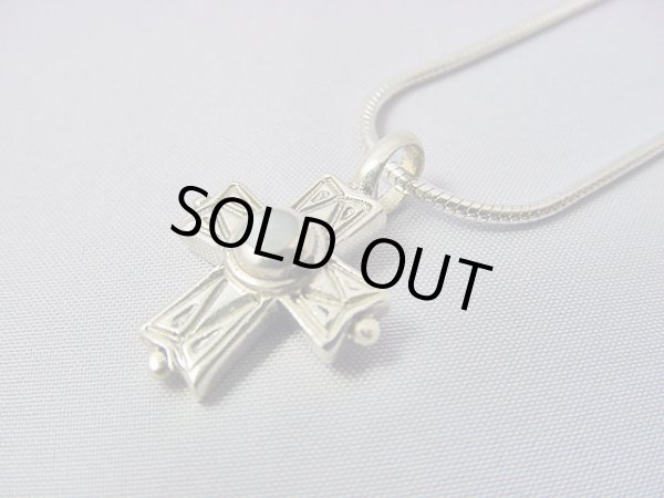 画像1: 【ＳＯＬＤ　ＯＵＴ　ありがとうございました！】（ギリシャ）ビザンチン風・白蝶貝のクロスペンダントトップ