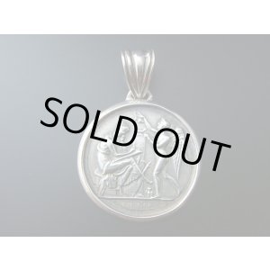 画像: 【ＳＯＬＤ　ＯＵＴ　ありがとうございました！】【楽天ランキング受賞！】（ギリシャアクセサリー）若さの女神イヴィとヘラクレスのペンダントトップ