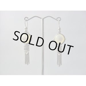 画像: 【ＳＯＬＤ　ＯＵＴ　ありがとうございました！】（ギリシャ）ビザンチン風・白蝶貝のピアス