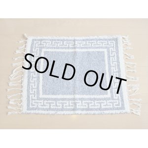 画像: 【ＳＯＬＤ　ＯＵＴ　ありがとうございました！】（ギリシャ雑貨）ラグ・敷物（ライトブルー＆ホワイト）【ゆうパック】