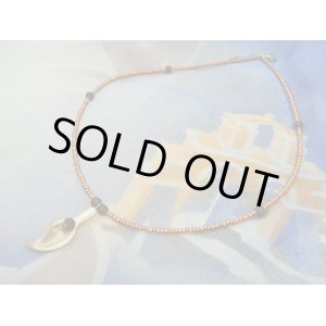 画像: 【ＳＯＬＤ　ＯＵＴ　ありがとうございました！】【５周年半額セール！】（ギリシャアクセサリー）シェル・チェコビーズネックレス（ブラウン）【一点もの】【定価３１００円】