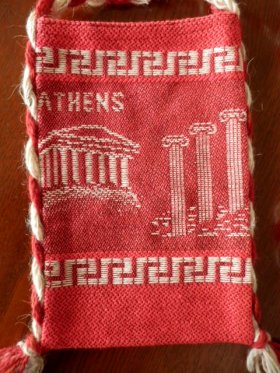 画像: 【ＳＯＬＤ　ＯＵＴ　ありがとうございました！】【ギリシャ神話】（ギリシャ雑貨）メアンドロス模様・パルテノン神殿・ポシェット（小・赤）【定価１５００円】