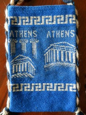 画像: 【ＳＯＬＤ　ＯＵＴ　ありがとうございました！】【ギリシャ神話】（ギリシャ雑貨）メアンドロス模様・パルテノン神殿・ポシェット（小・青）【定価１５００円】