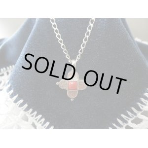 画像: 【ＳＯＬＤ　ＯＵＴ　ありがとうございました！】【お客様の声あり♪】【ギリシャ神話】（ギリシャアクセサリー）クロス（ギリシャ十字）サンゴ・シルバー９２５ネックレス【送料無料・ギフトＢＯＸ付き♪】